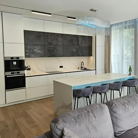 Great In Old City Warschau